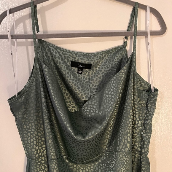 NWT Lulus Satin Cowl Neck Midi Satin Dress - Picture 3 of 6